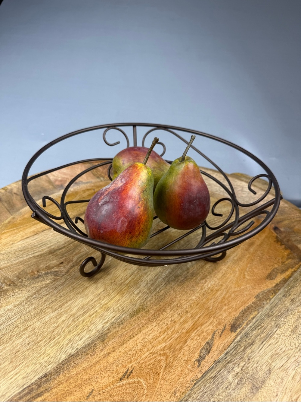 Bronze Scroll Metal Fruit Basket Decorative Centerpiece Bowl
